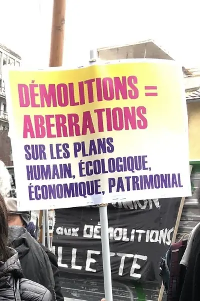 Lire la suite à propos de l’article Une marche pour la Butte-Rouge perturbée par une contre-manifestation avec des élus à Châtenay-Malabry